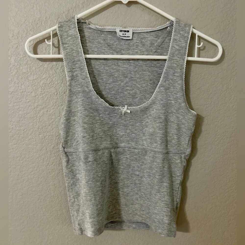 Cotton On Heather Gray Tank Top With White Lace Trim Women’s Size Small